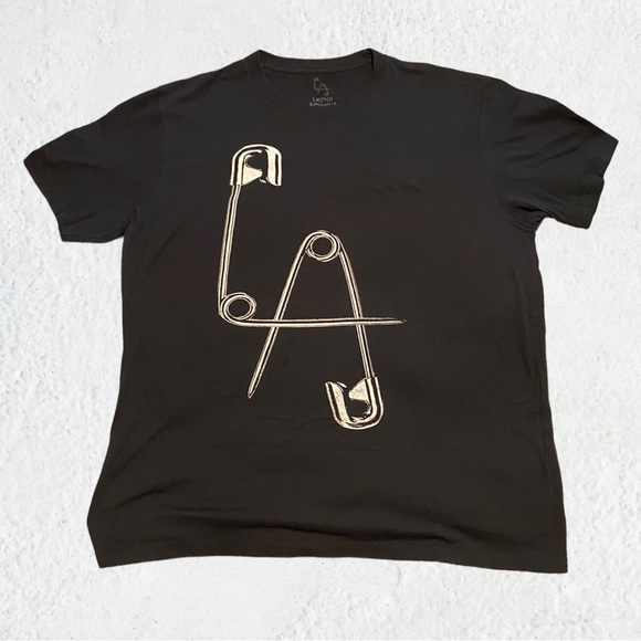 Lethal Amounts Other - Lethal Amounts Shirt LA Safety Pins Black White Large T-shirt Unisex
